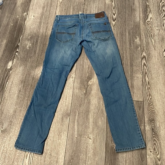 Blue jeans - Picture 2 of 3